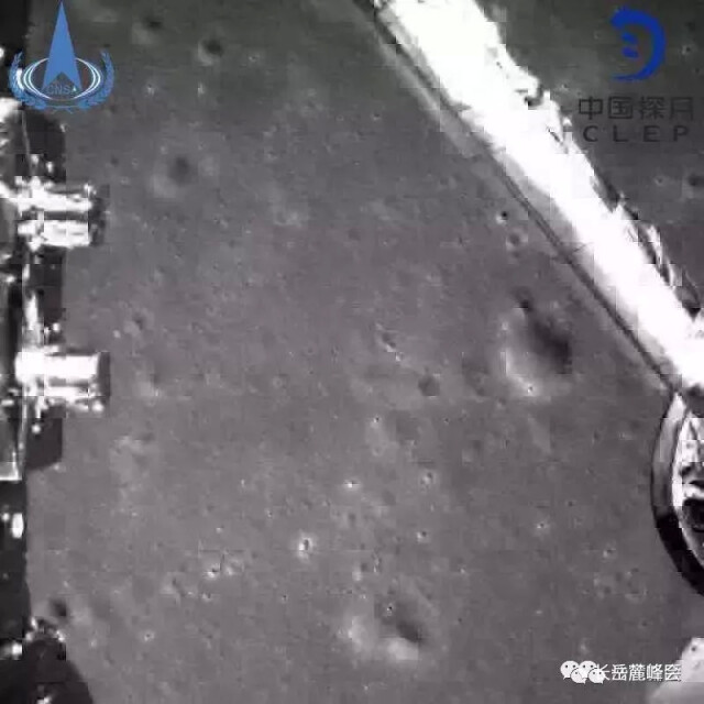 ▲ 此图片为嫦娥四号探测器动力下降过程降落相机拍摄的图像。